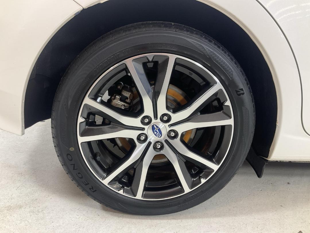 Photo '12' of Subaru Impreza Photo '12' of Subaru Impreza