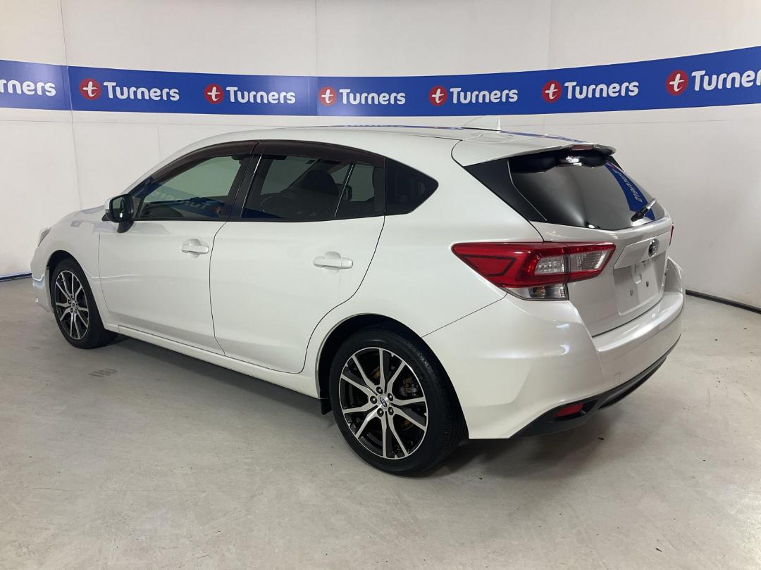 Photo '5' of Subaru Impreza Photo '5' of Subaru Impreza