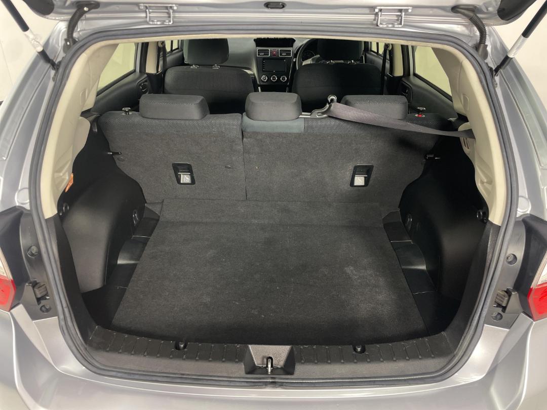 Photo '14' of Subaru Impreza Photo '14' of Subaru Impreza