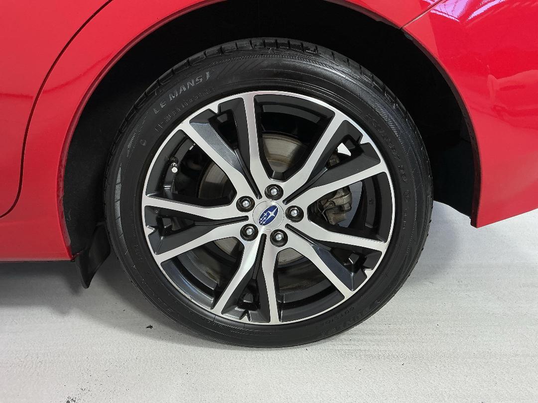 Photo '11' of Subaru Impreza Photo '11' of Subaru Impreza