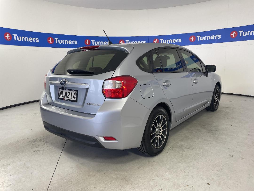 Photo '7' of Subaru Impreza Photo '7' of Subaru Impreza