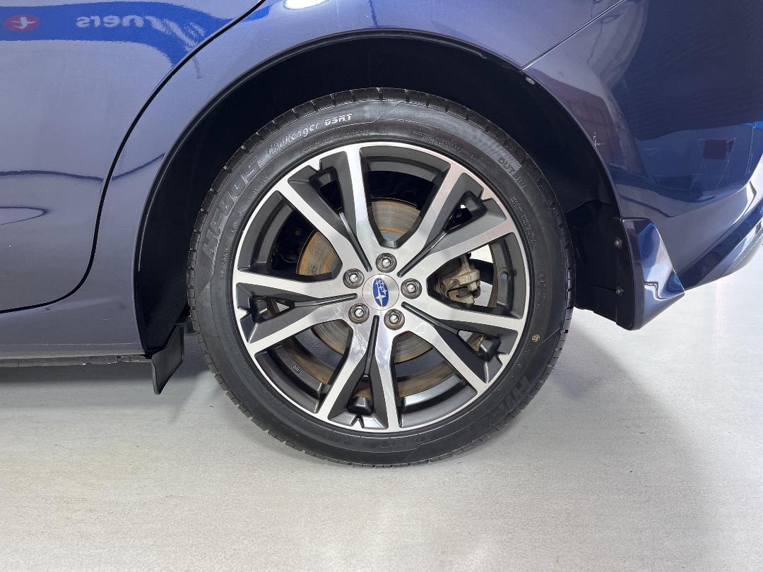 Photo '11' of Subaru Impreza Photo '11' of Subaru Impreza