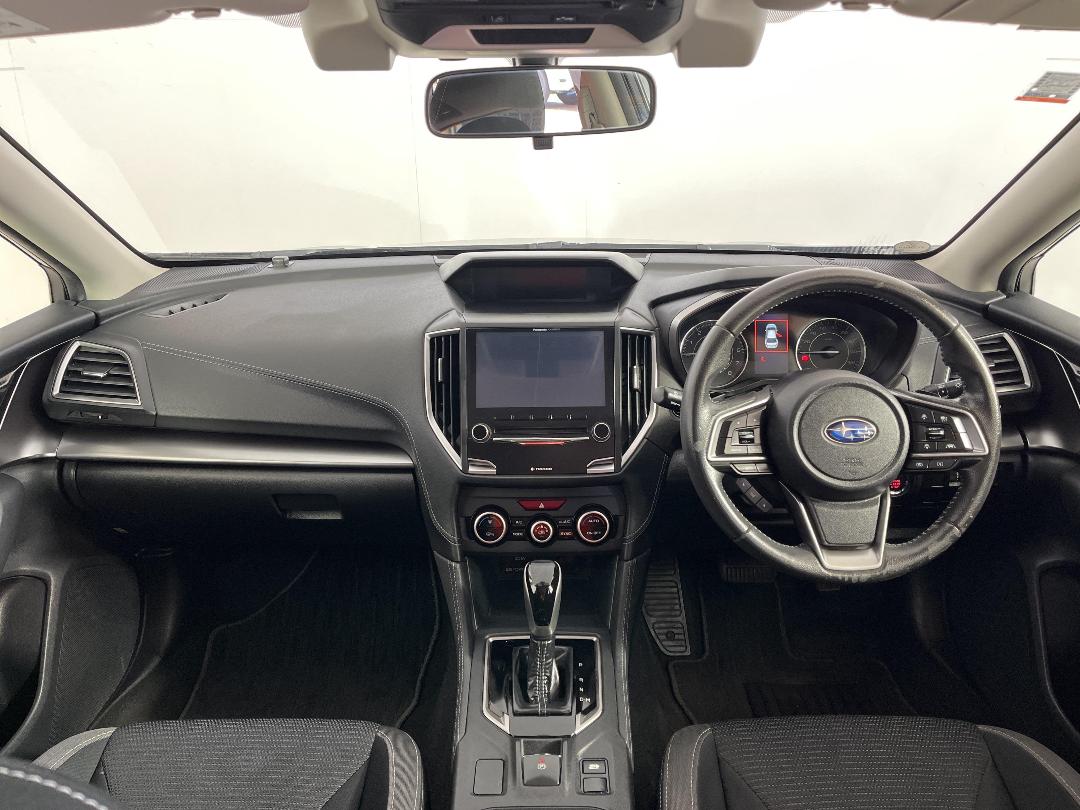 Photo '17' of Subaru Impreza Photo '17' of Subaru Impreza