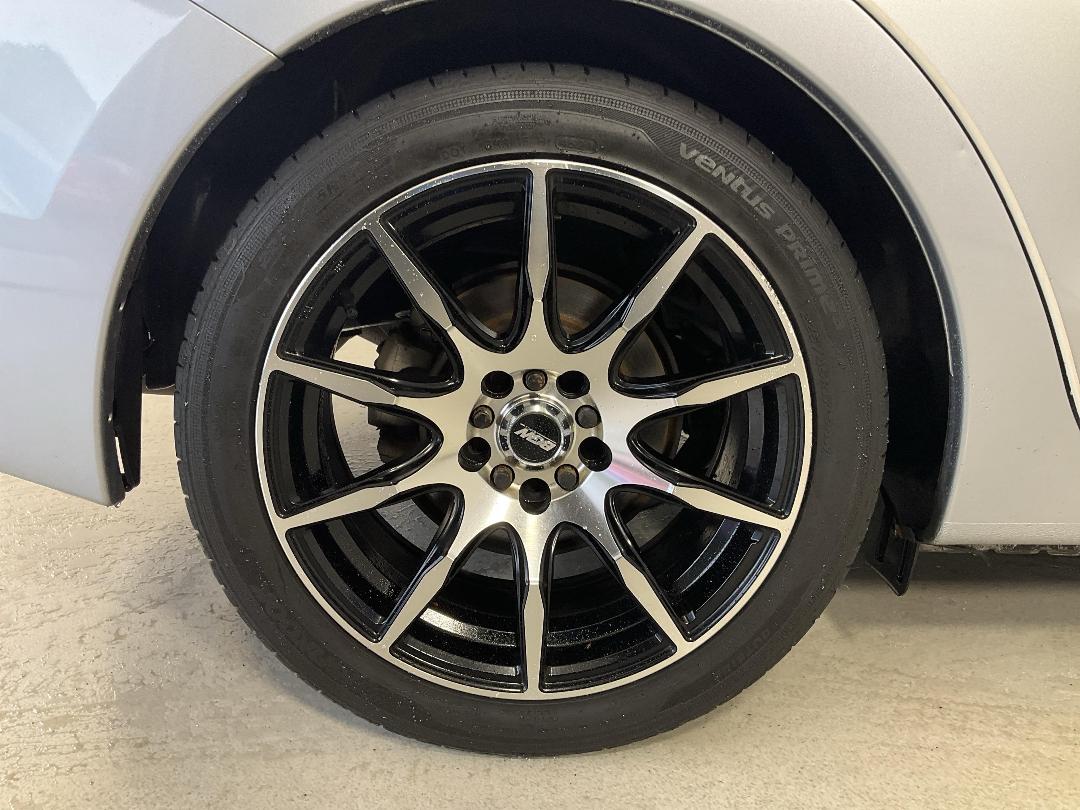 Photo '12' of Subaru Impreza Photo '12' of Subaru Impreza