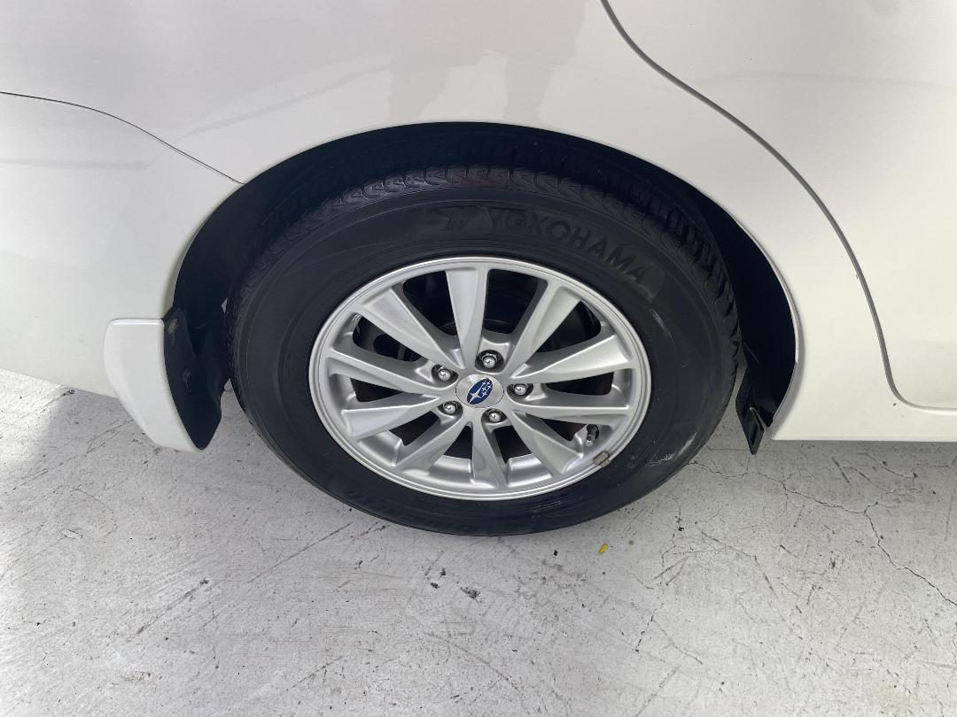 Photo '12' of Subaru Impreza Photo '12' of Subaru Impreza