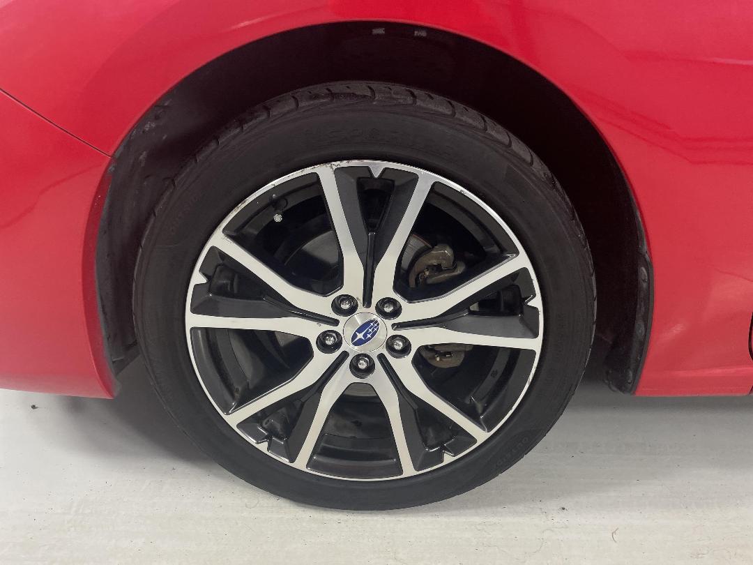 Photo '10' of Subaru Impreza Photo '10' of Subaru Impreza