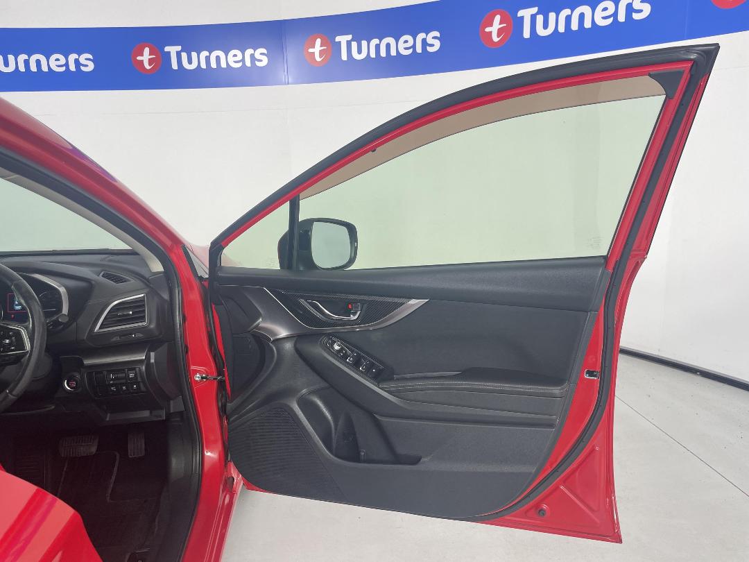 Photo '15' of Subaru Impreza Photo '15' of Subaru Impreza