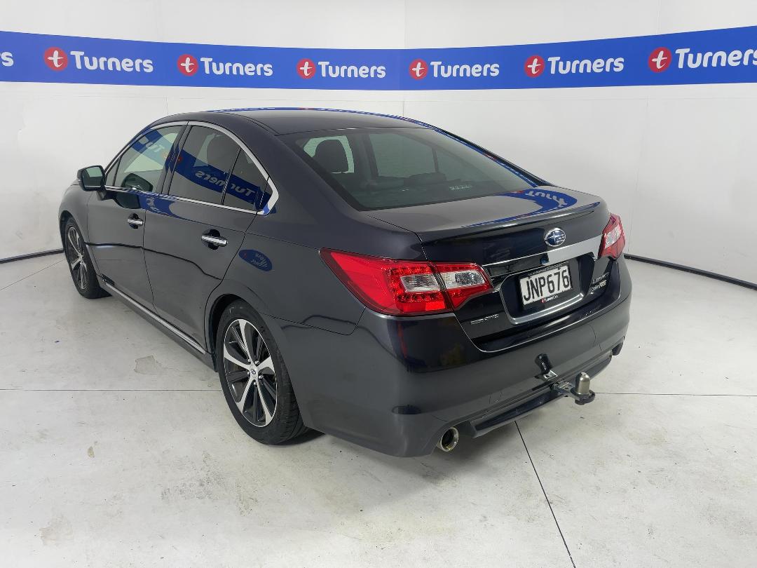 Photo '5' of Subaru Legacy