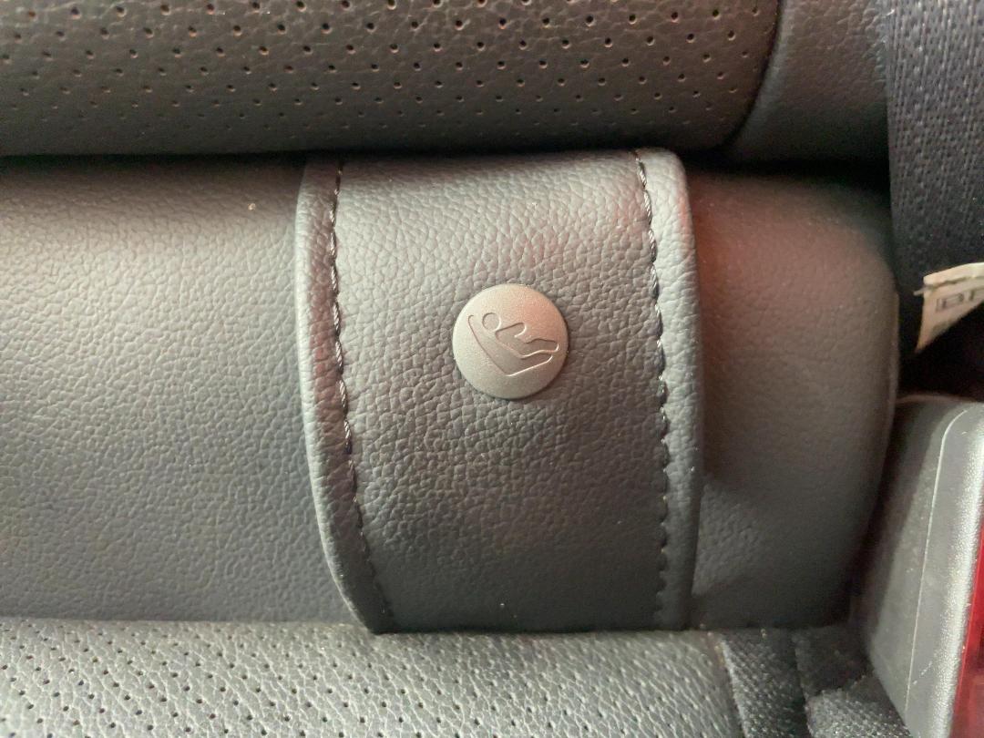 Photo '23' of Subaru Legacy