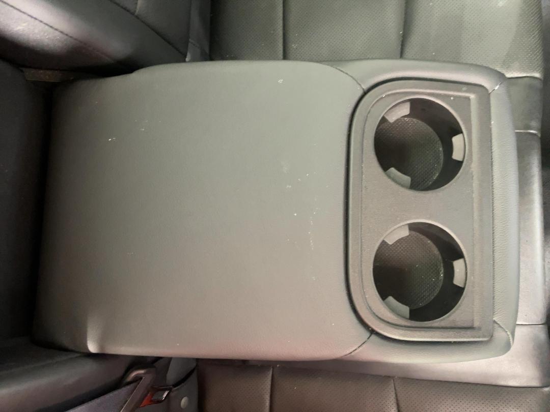 Photo '24' of Subaru Legacy