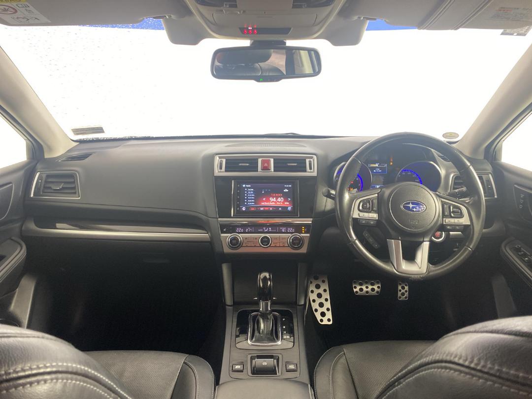 Photo '17' of Subaru Legacy Photo '17' of Subaru Legacy