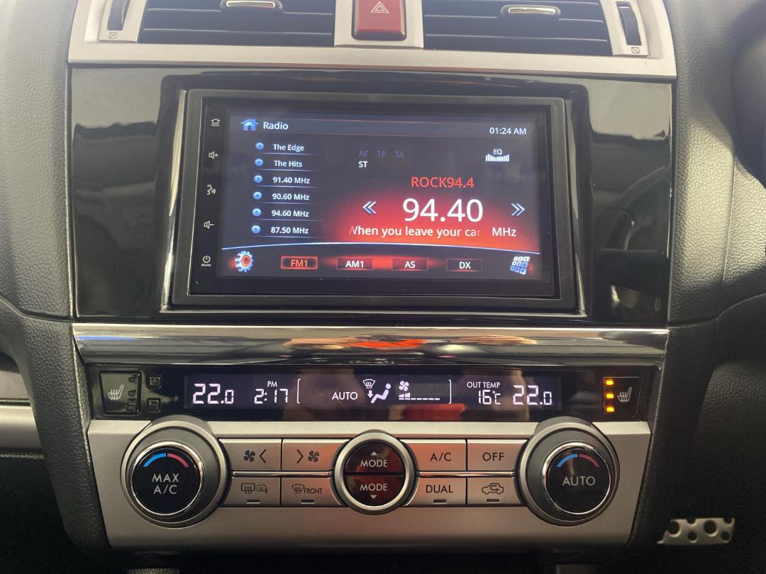 Photo '18' of Subaru Legacy Photo '18' of Subaru Legacy