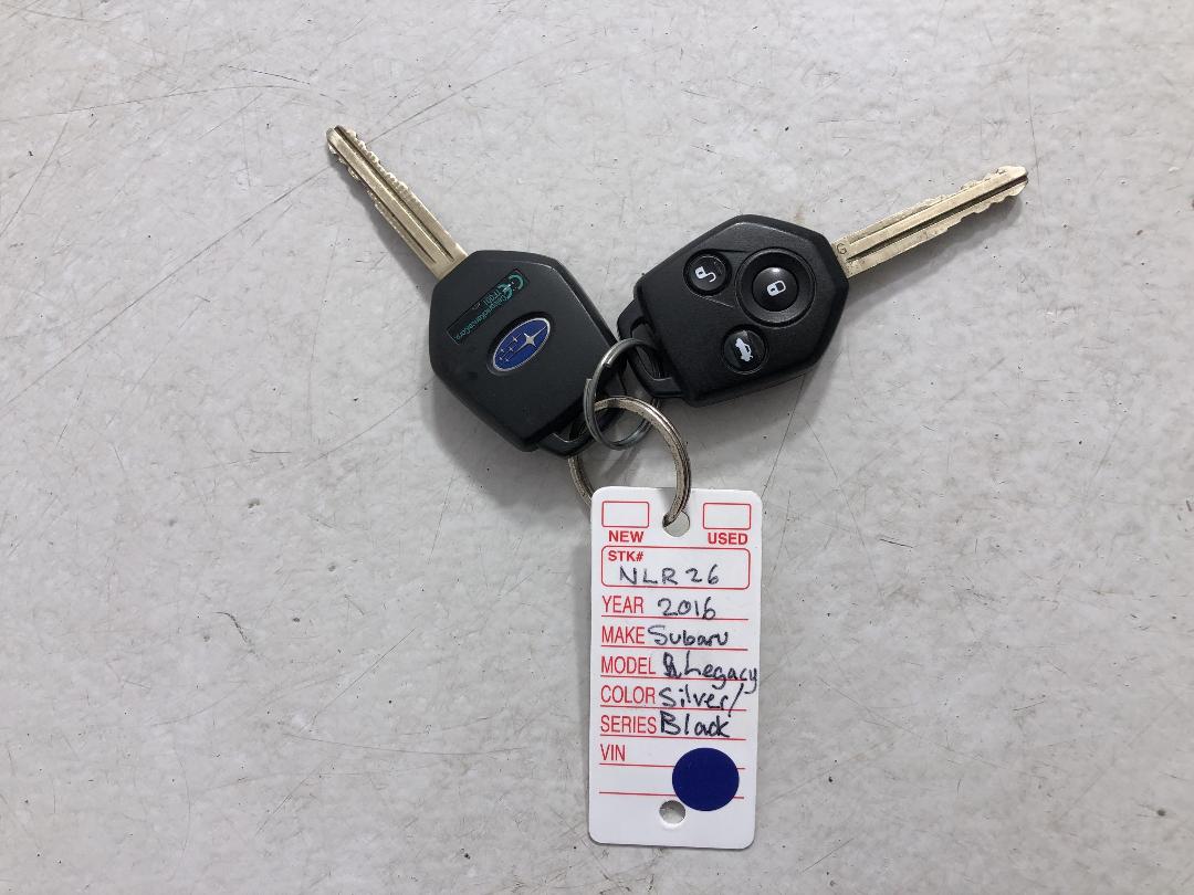 Photo '22' of Subaru Legacy