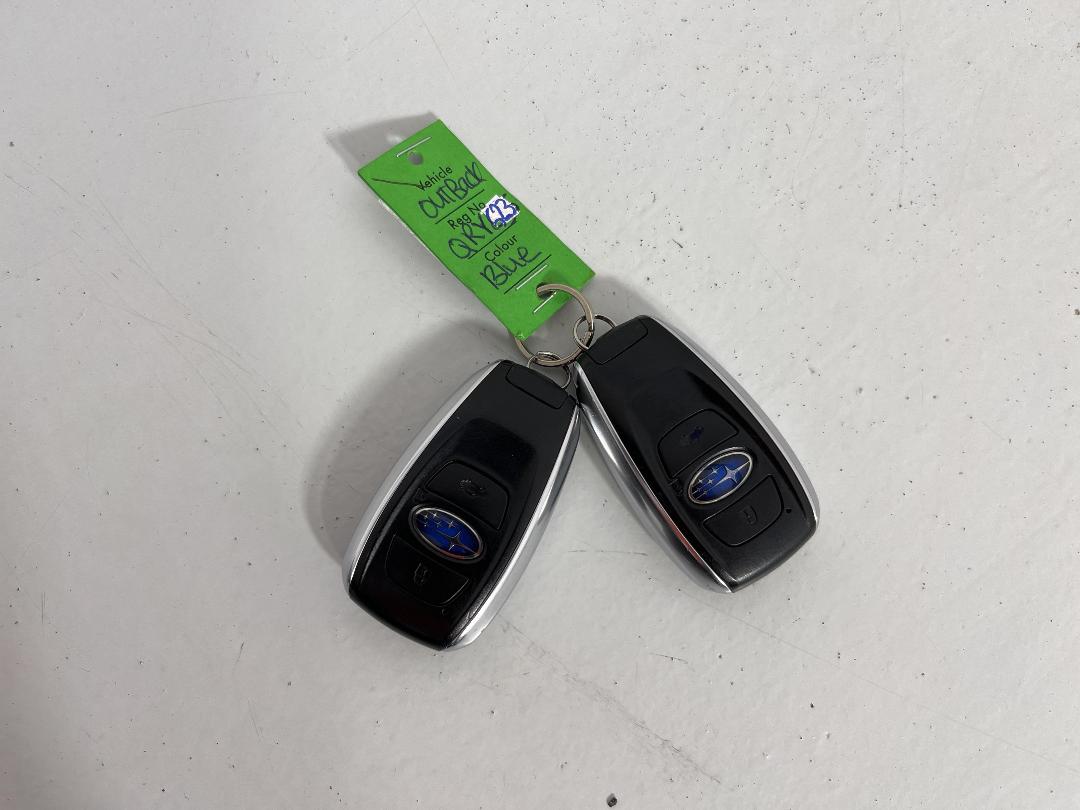 Photo '22' of Subaru Legacy