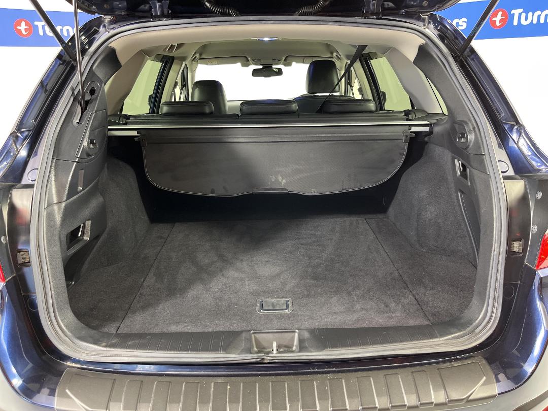 Photo '14' of Subaru Legacy