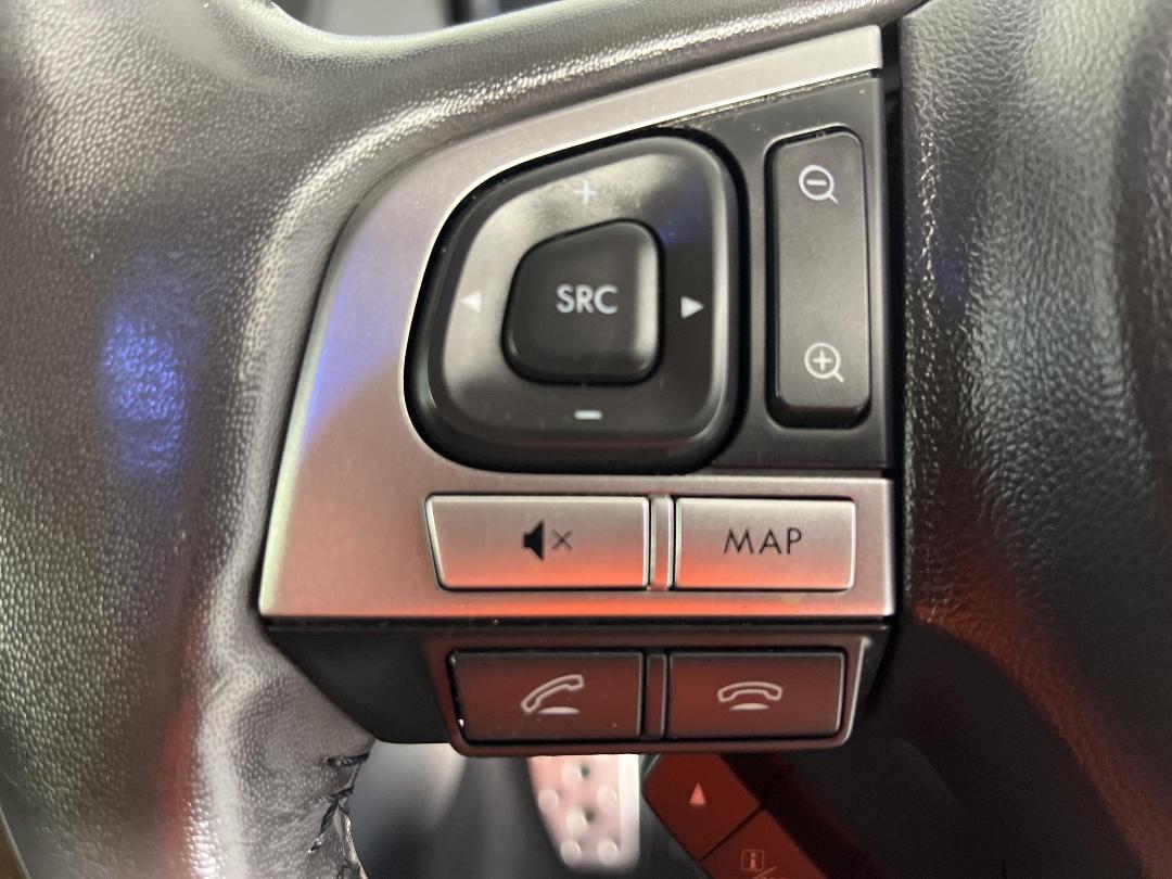 Photo '25' of Subaru Legacy