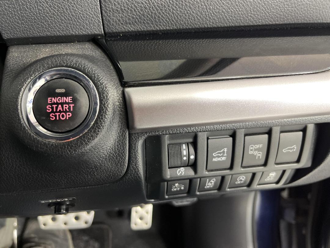 Photo '29' of Subaru Legacy