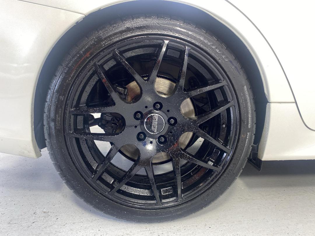 Photo '12' of Subaru Levorg