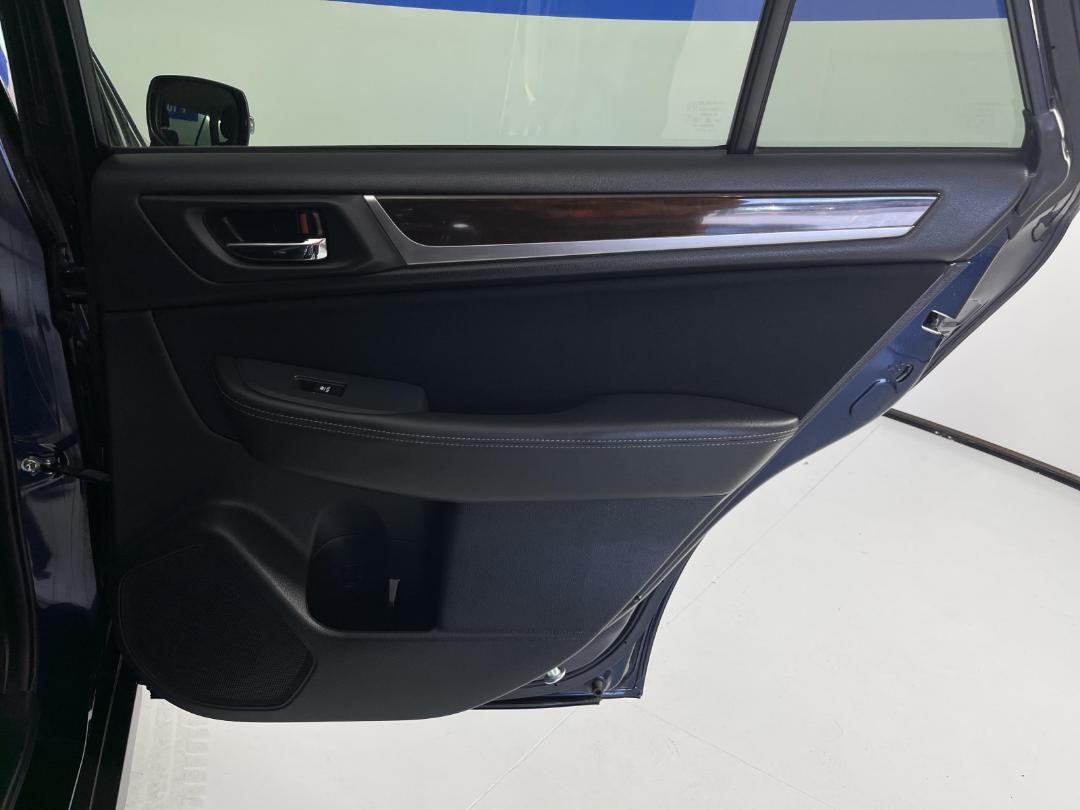 Photo '19' of Subaru Outback Photo '19' of Subaru Outback