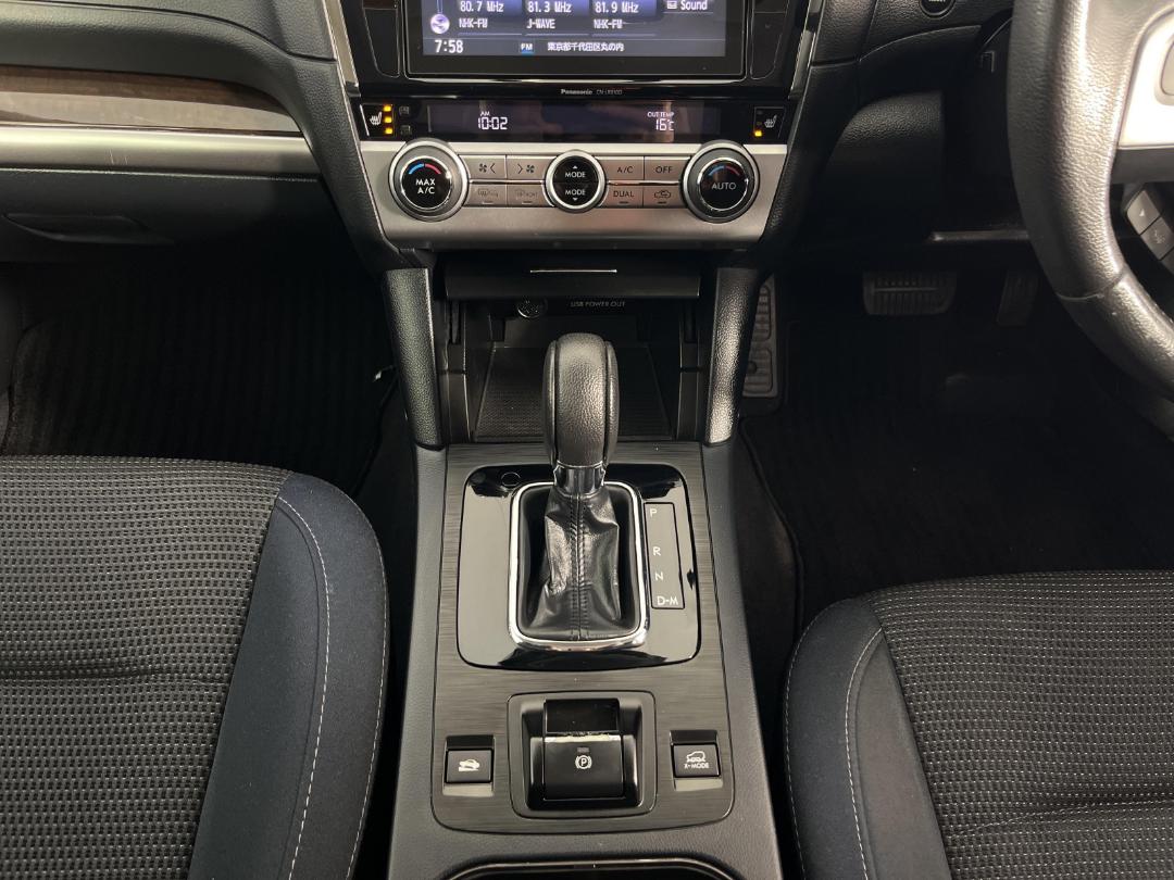 Photo '18' of Subaru Outback Photo '18' of Subaru Outback