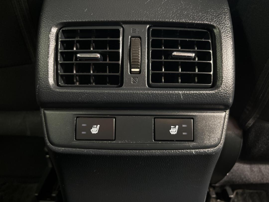 Photo '33' of Subaru Outback Photo '33' of Subaru Outback