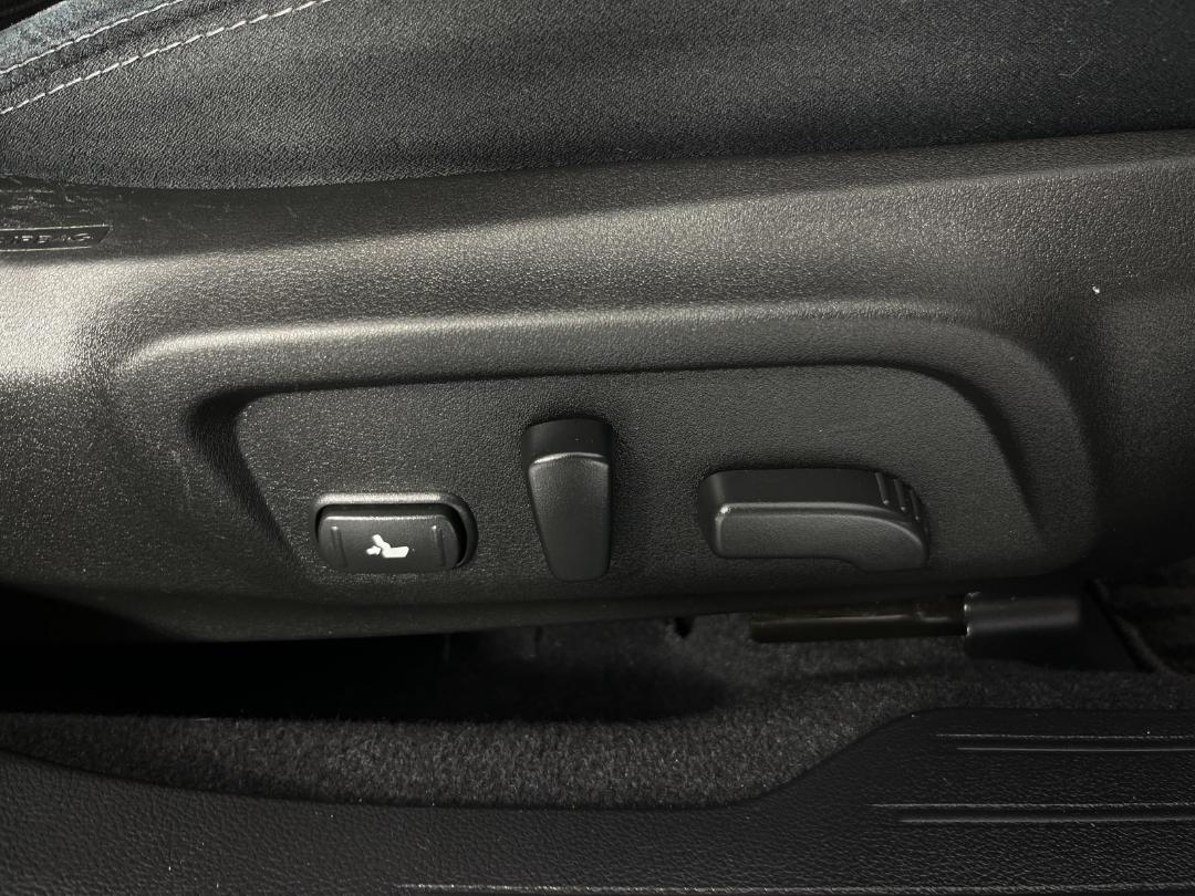 Photo '32' of Subaru Outback Photo '32' of Subaru Outback