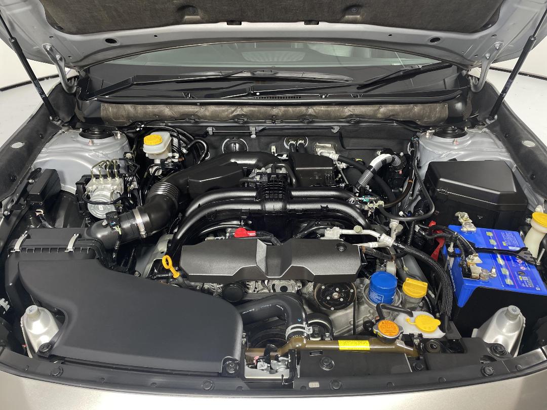 Photo '13' of Subaru Outback