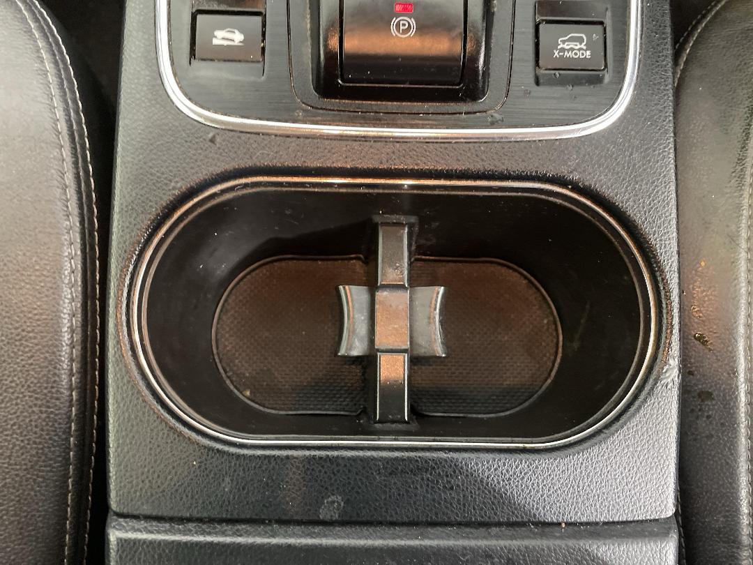 Photo '23' of Subaru Outback