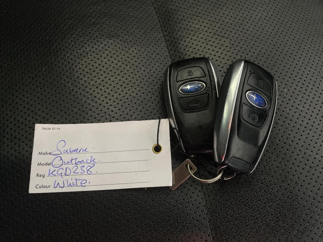 Photo '22' of Subaru Outback