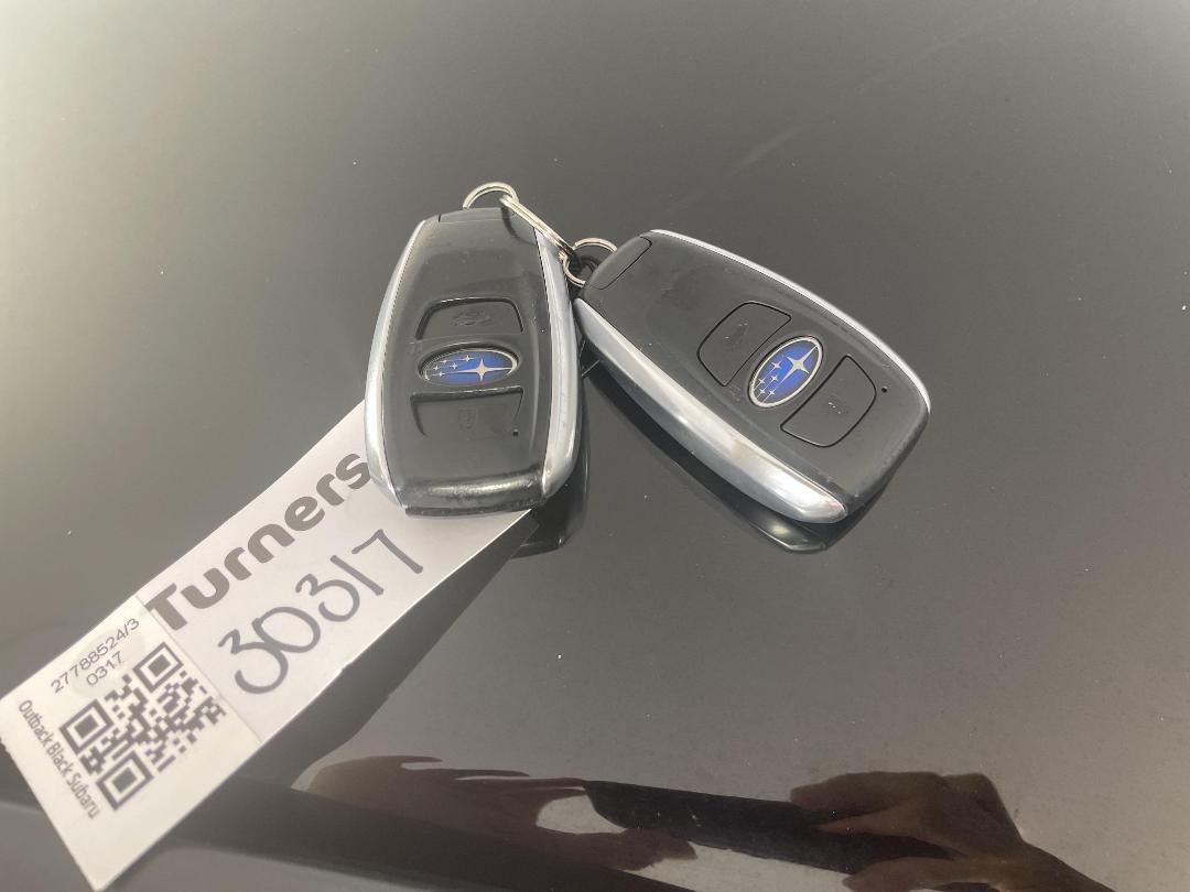 Photo '22' of Subaru Outback