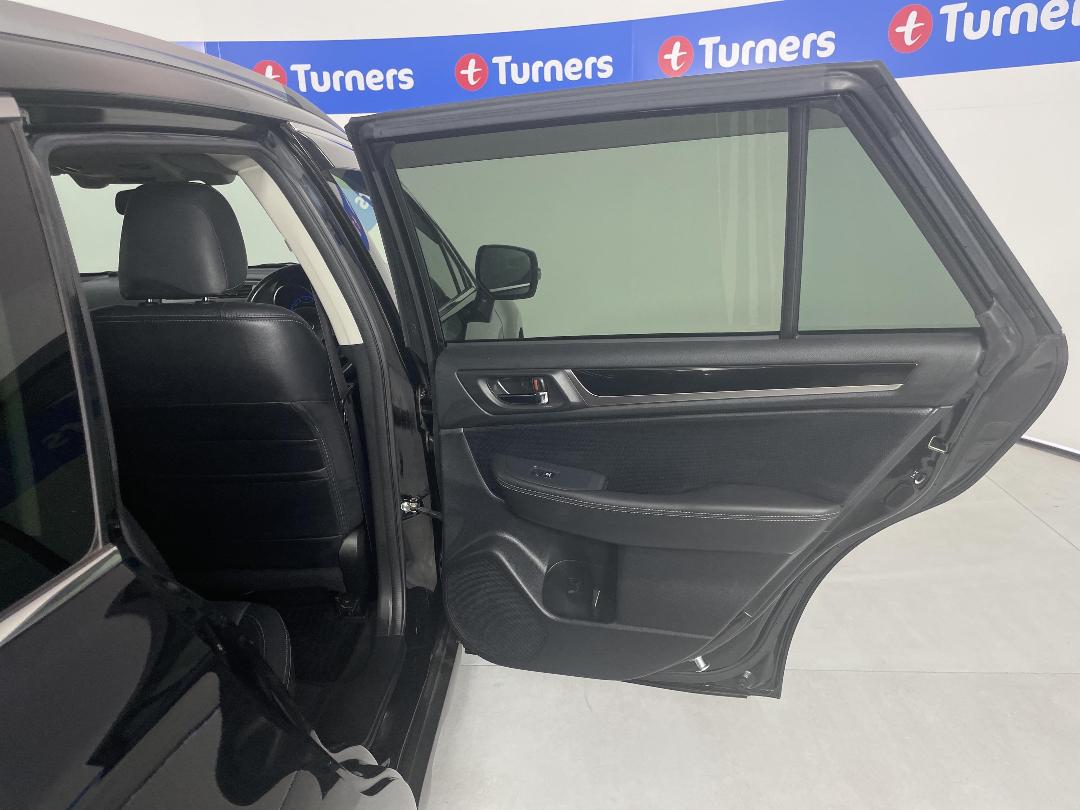 Photo '19' of Subaru Outback