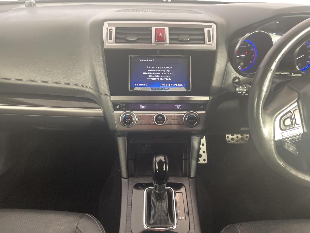 Photo '18' of Subaru Outback