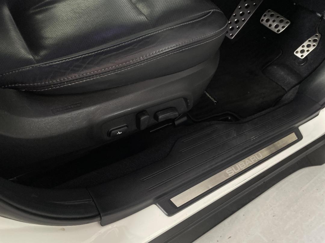 Photo '26' of Subaru Outback