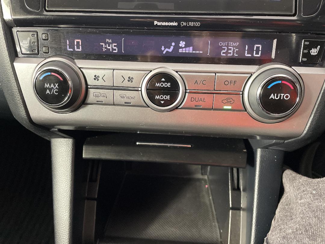 Photo '33' of Subaru Outback