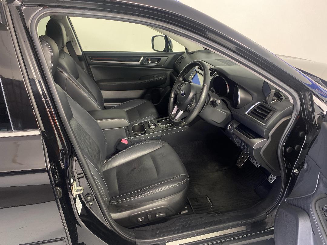 Photo '16' of Subaru Outback Photo '16' of Subaru Outback