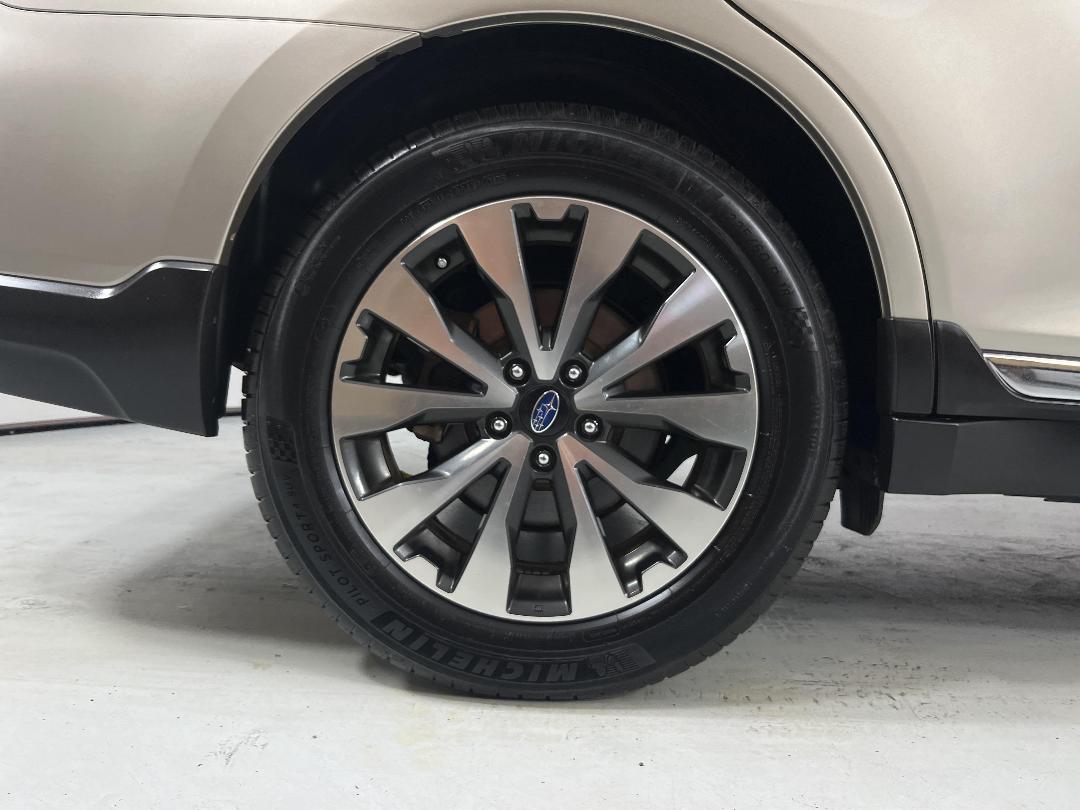 Photo '12' of Subaru Outback Photo '12' of Subaru Outback