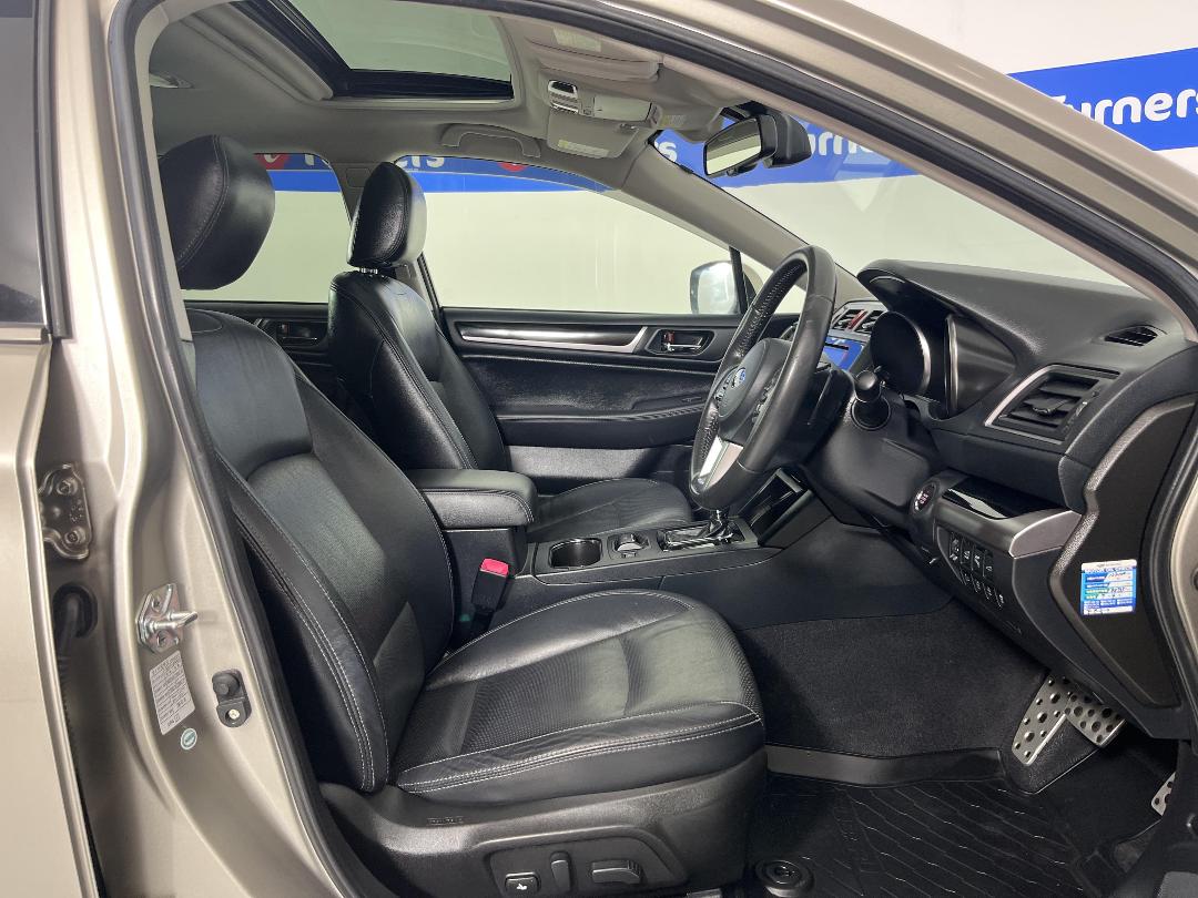 Photo '16' of Subaru Outback Photo '16' of Subaru Outback