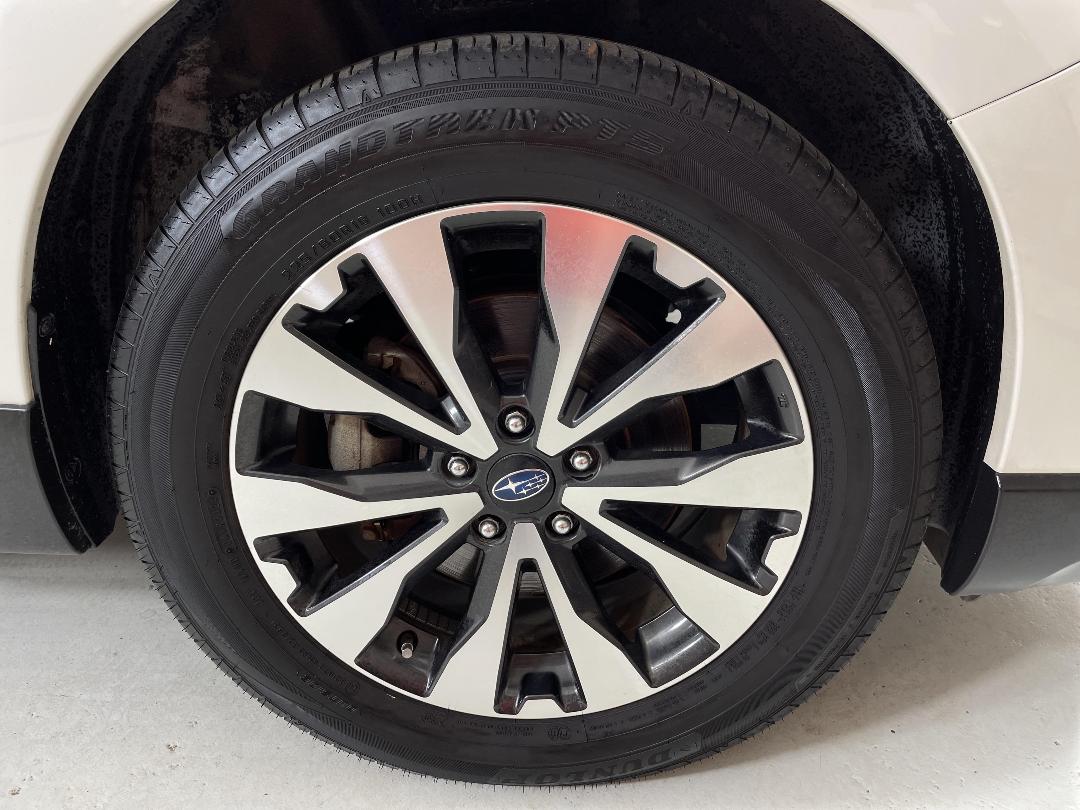 Photo '9' of Subaru Outback Photo '9' of Subaru Outback