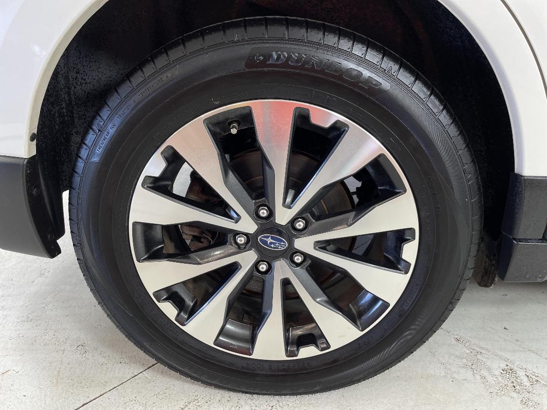 Photo '12' of Subaru Outback Photo '12' of Subaru Outback