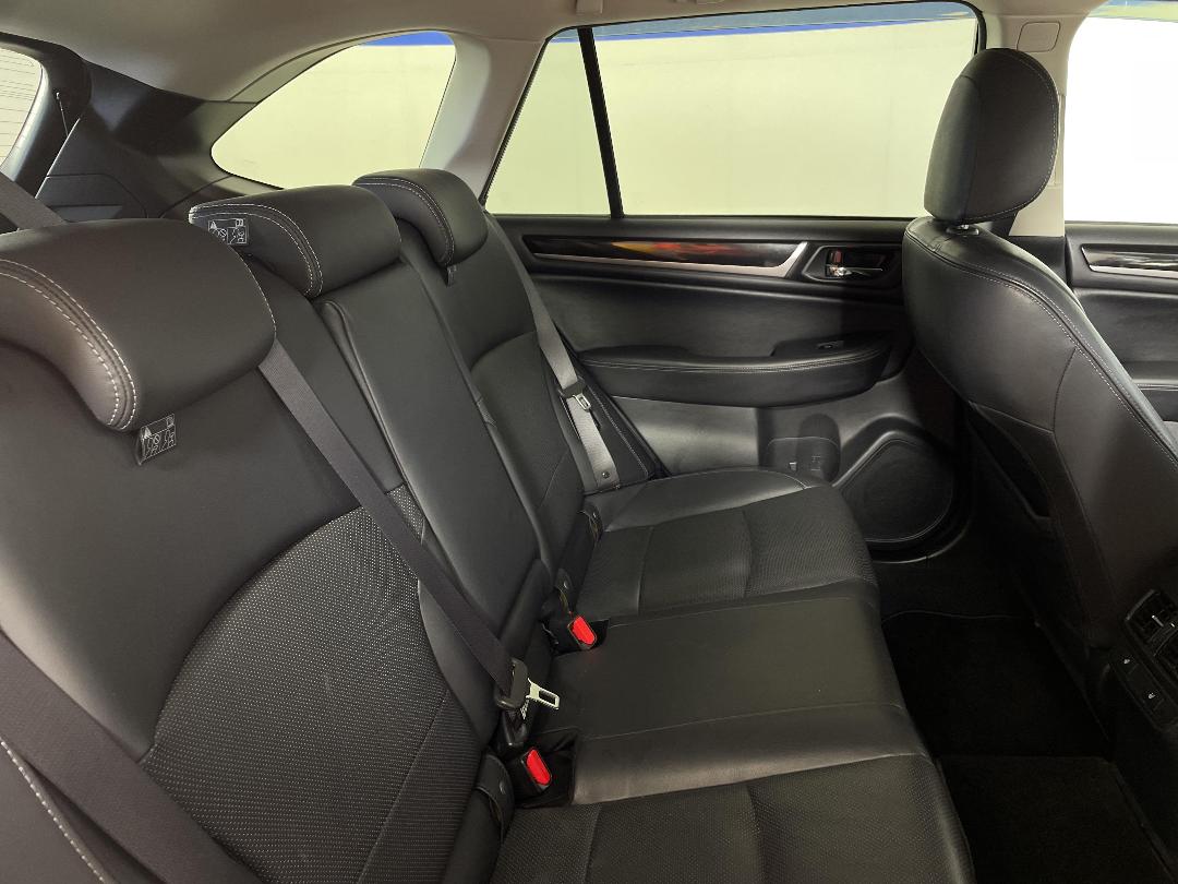 Photo '20' of Subaru Outback Photo '20' of Subaru Outback