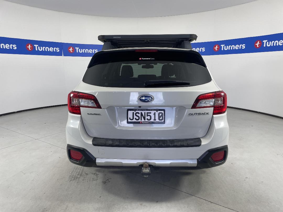 Photo '6' of Subaru Outback Photo '6' of Subaru Outback