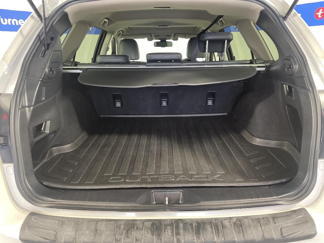 Photo '14' of Subaru Outback Photo '14' of Subaru Outback