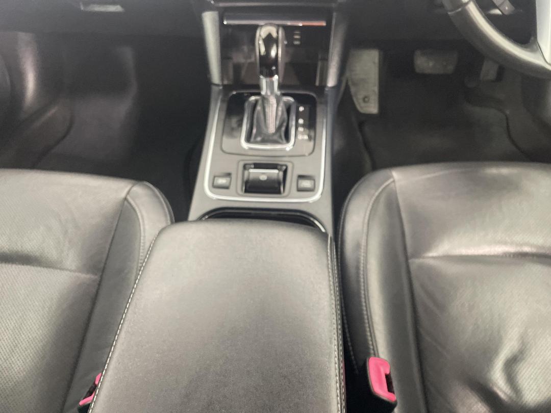 Photo '18' of Subaru Outback Photo '18' of Subaru Outback