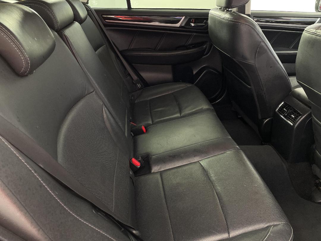 Photo '20' of Subaru Outback