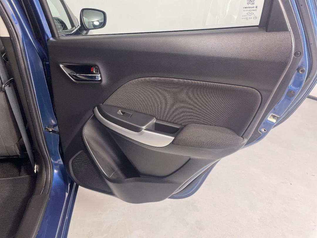 Photo '19' of Suzuki Baleno Photo '19' of Suzuki Baleno