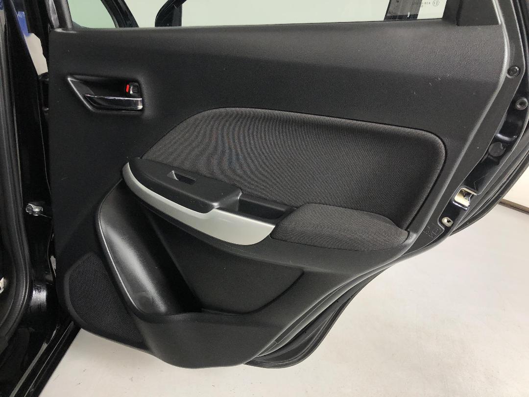 Photo '19' of Suzuki Baleno