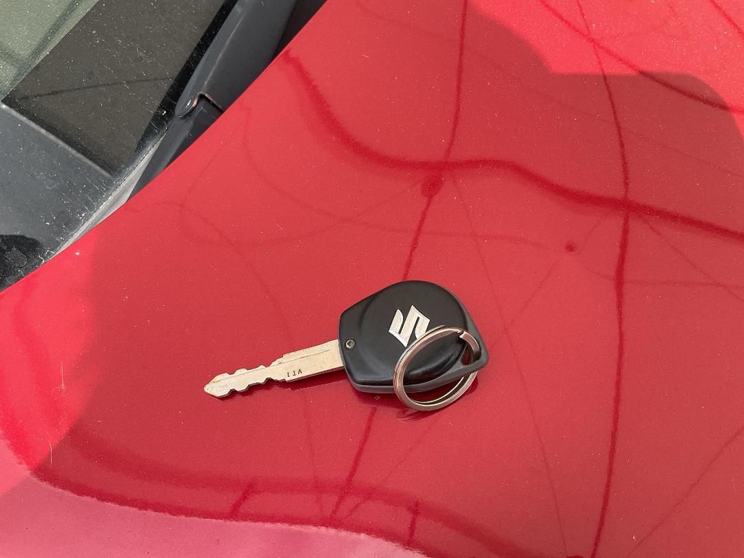 Photo '7' of Suzuki Celerio GLX Photo '7' of Suzuki Celerio GLX