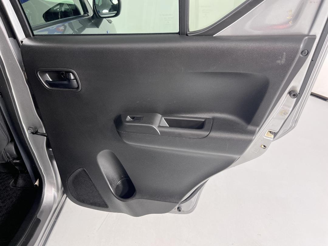 Photo '19' of Suzuki Ignis Photo '19' of Suzuki Ignis