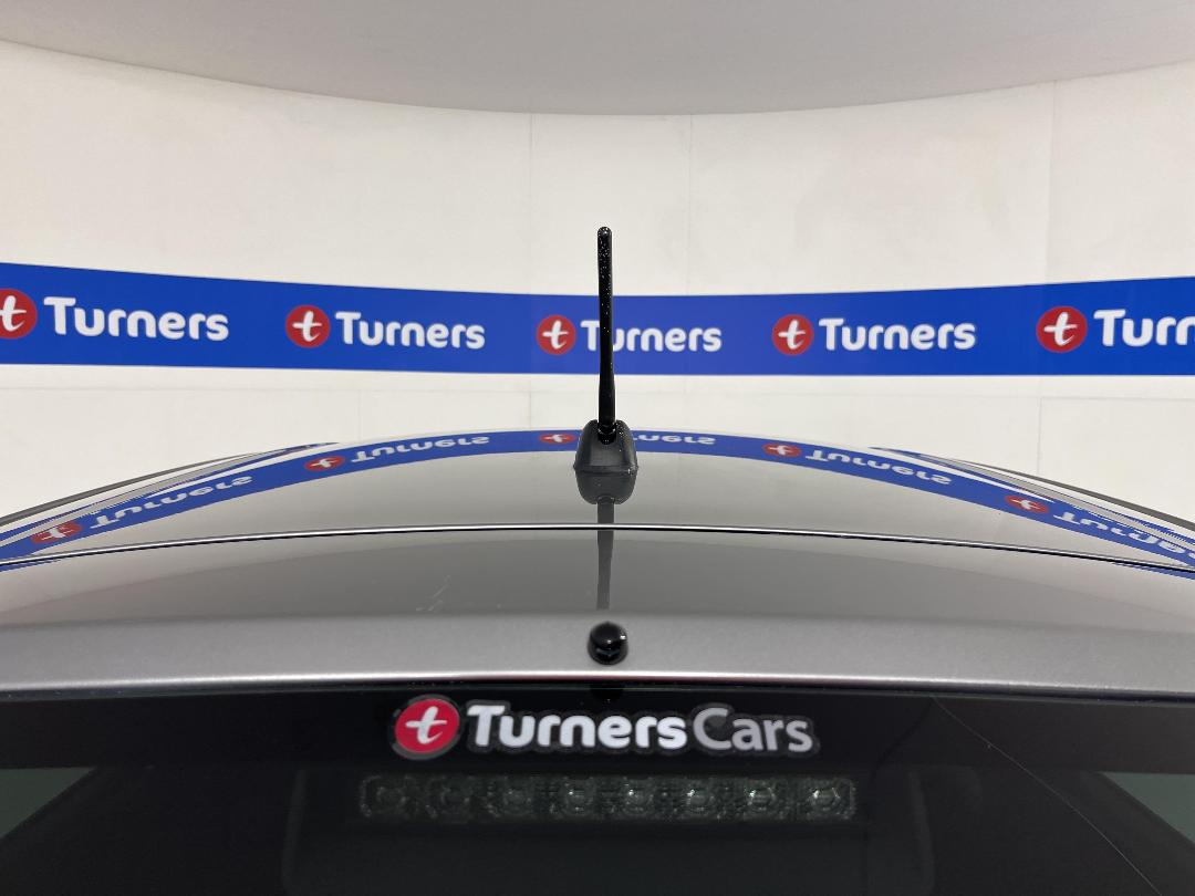 Photo '25' of Suzuki Ignis Photo '25' of Suzuki Ignis