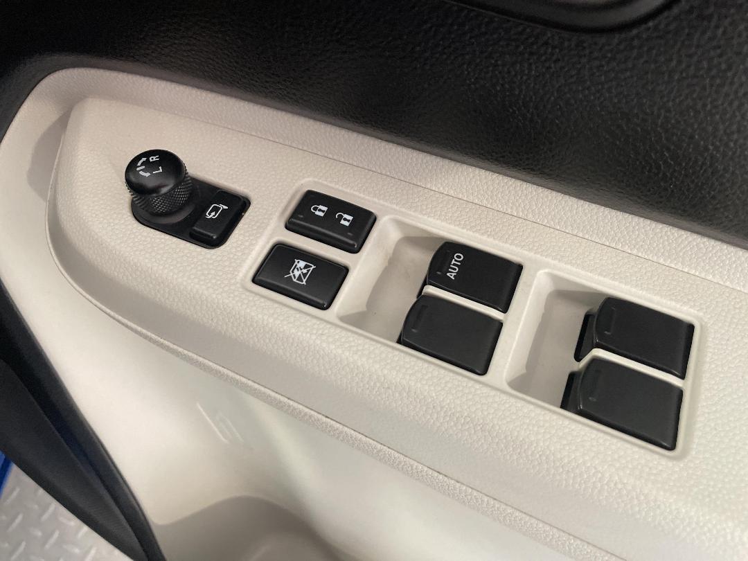 Photo '23' of Suzuki Ignis